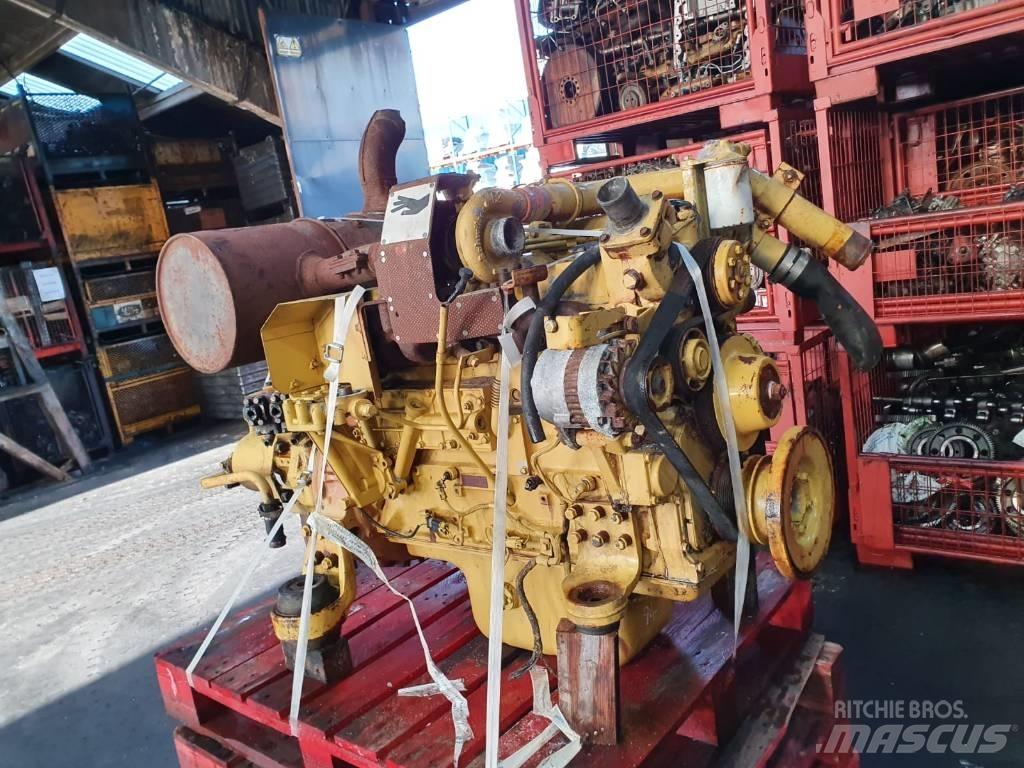 Komatsu SA6D95L-1 Гусеничні екскаватори
