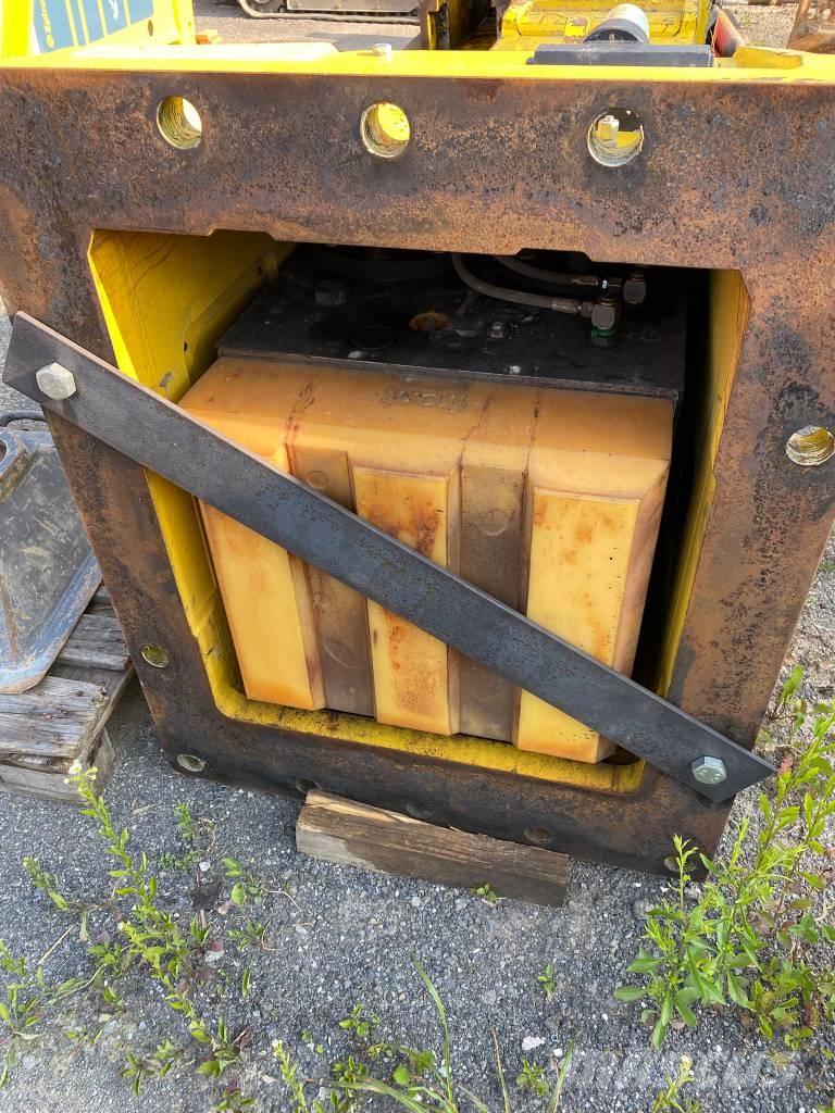 Epiroc HB7000 Плуги