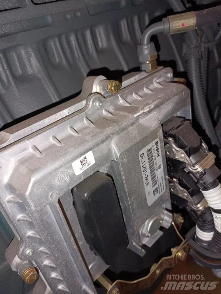 Doosan DL08 Двигуни