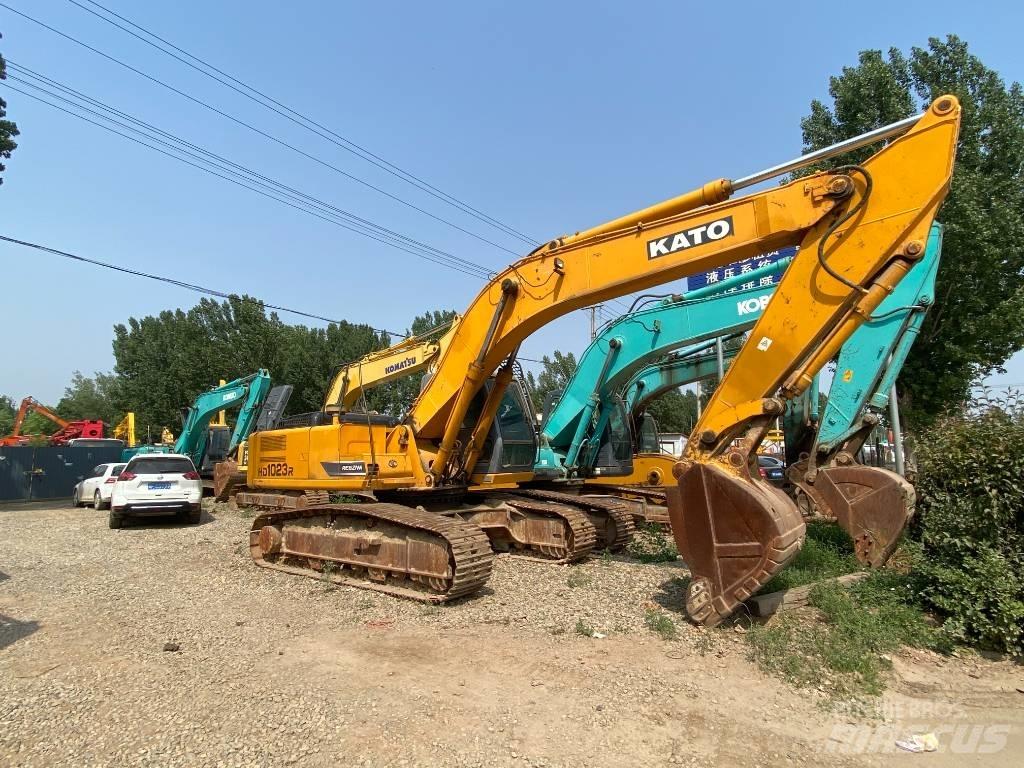 Kato HD 1023 R Гусеничні екскаватори