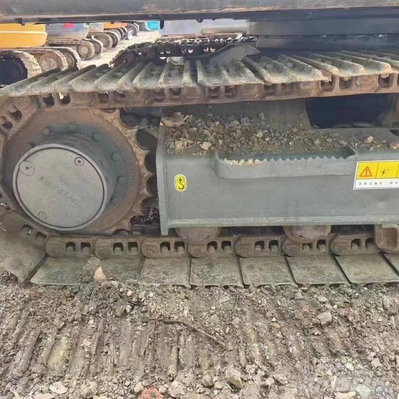 Volvo EC 80 Гусеничні екскаватори