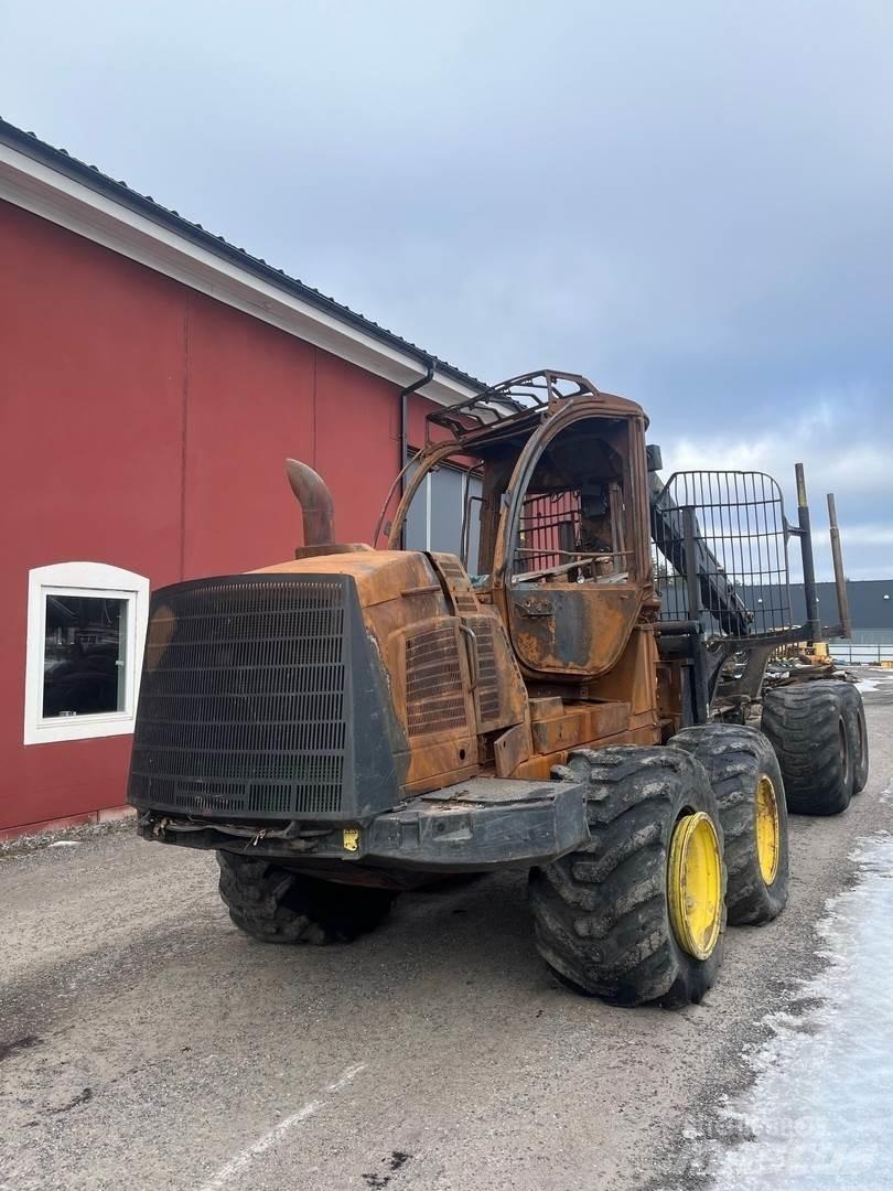 John Deere 1110E Форвардери