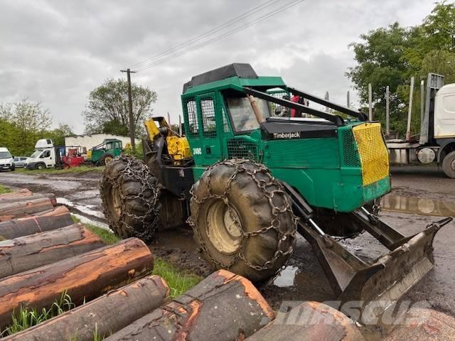 Timberjack 240C Трельовочні трактора