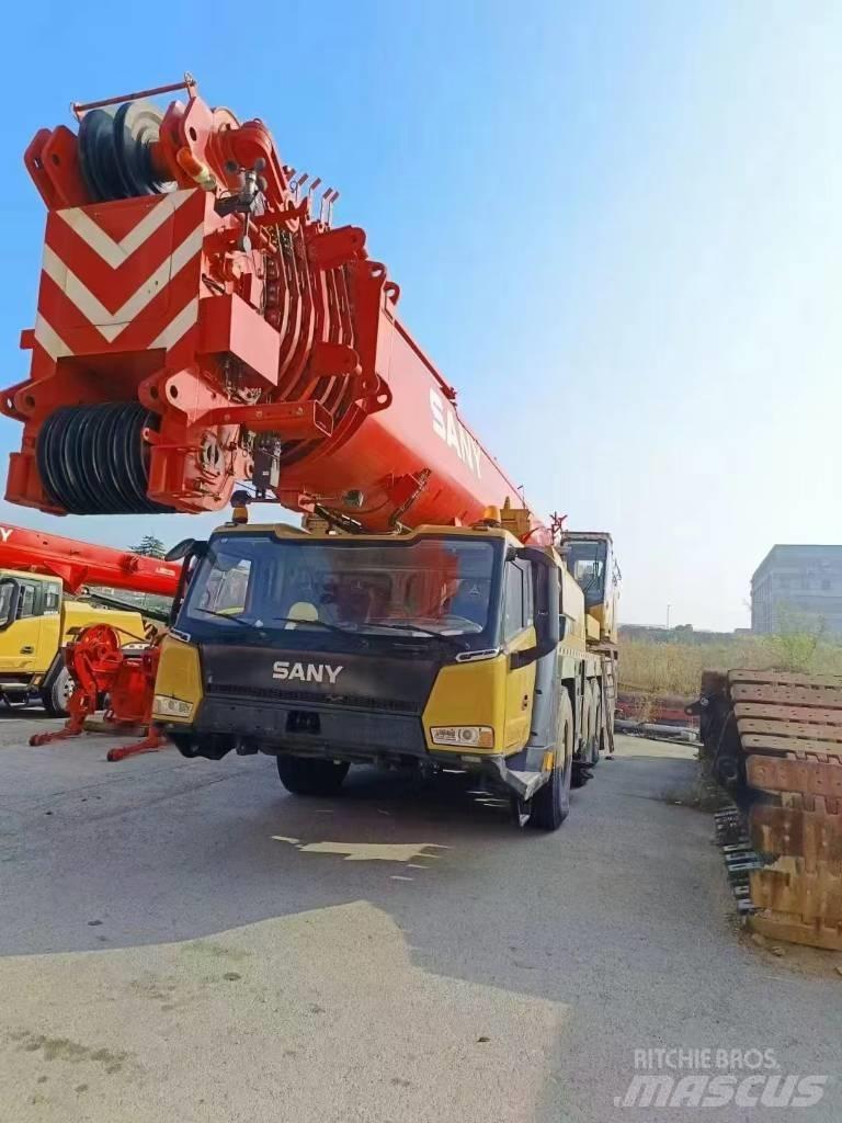 Sany SAC3000C8-8 автокрани