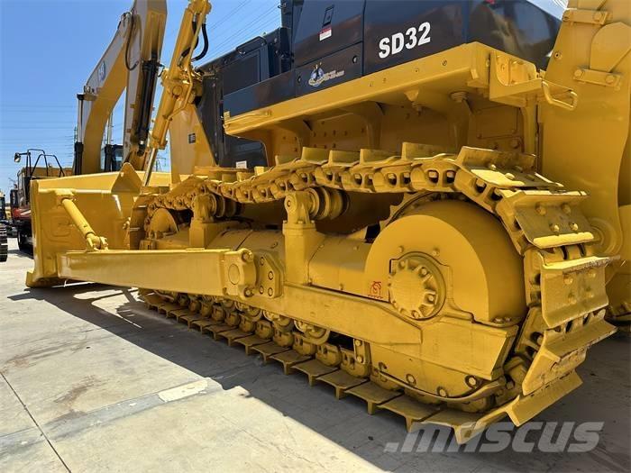 Shantui SD 32 Гусеничні бульдозери