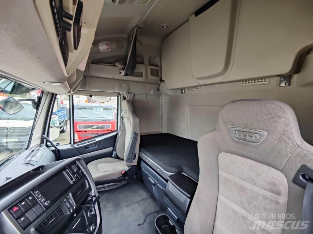 Iveco AS 440 S50 Тягачі