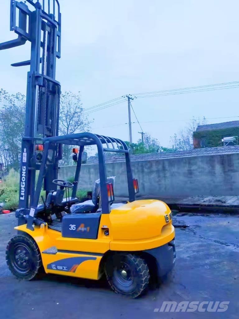 LiuGong CPC 35 Дизельні навантажувачі
