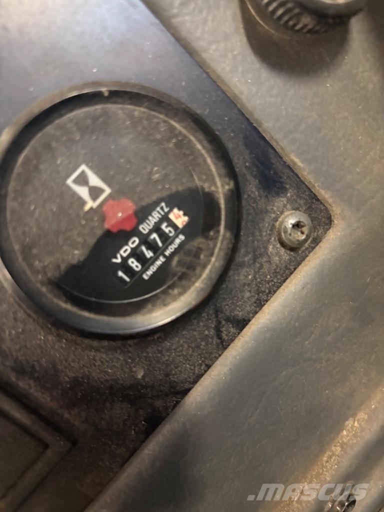 Volvo BM L 70 C Фронтальні навантажувачі