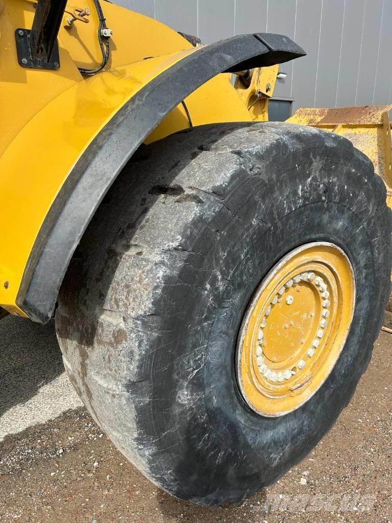 CAT 980 M Фронтальні навантажувачі