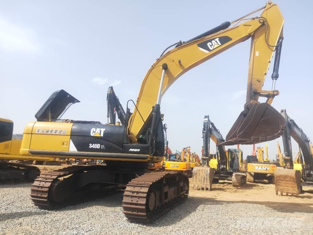 CAT 340DL Гусеничні екскаватори