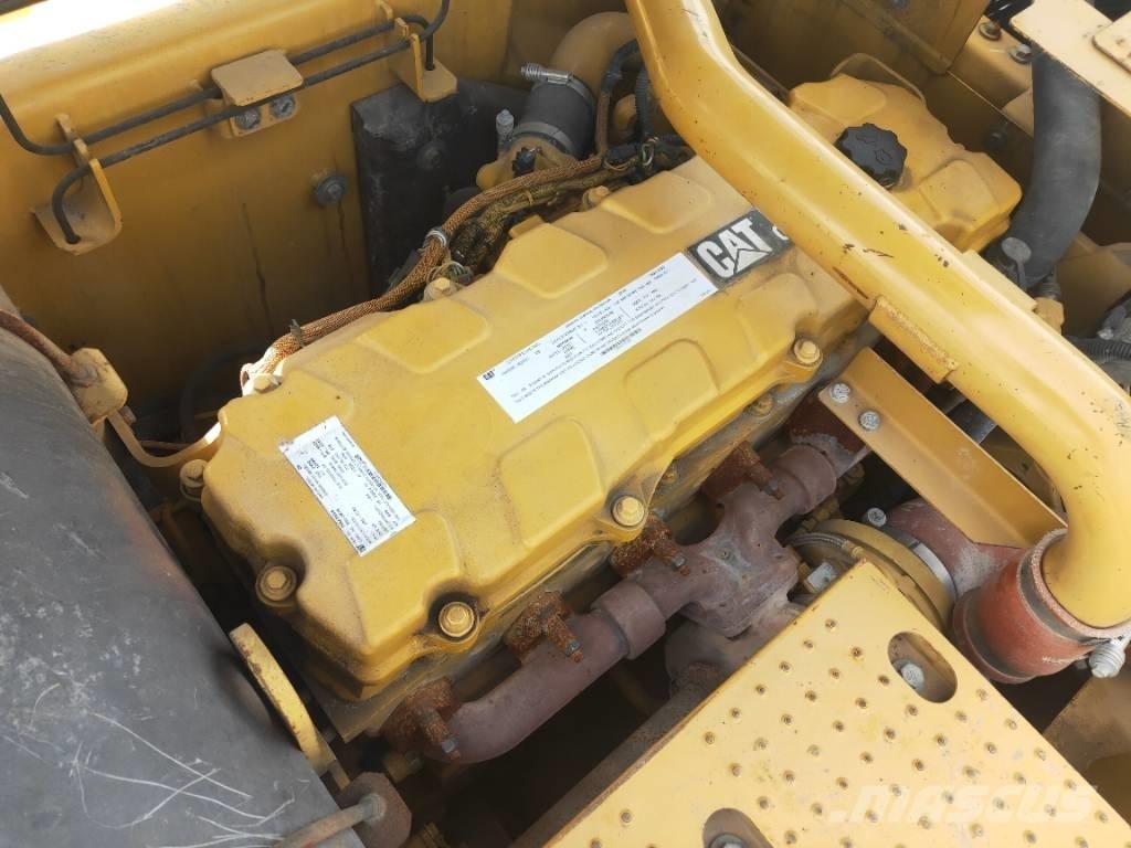 CAT 340DL Гусеничні екскаватори
