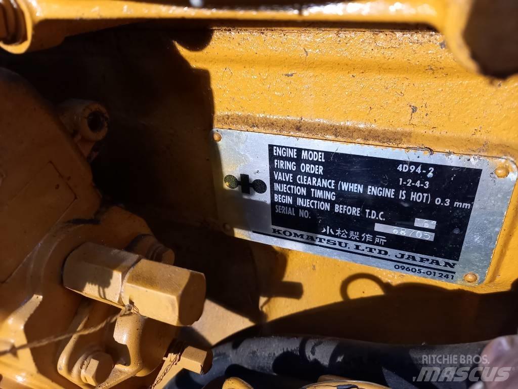 Komatsu 4D94-2 Двигуни