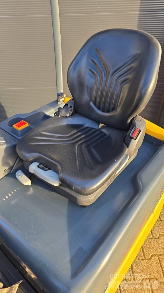 Jungheinrich EFG 115 Електронавантажувачі