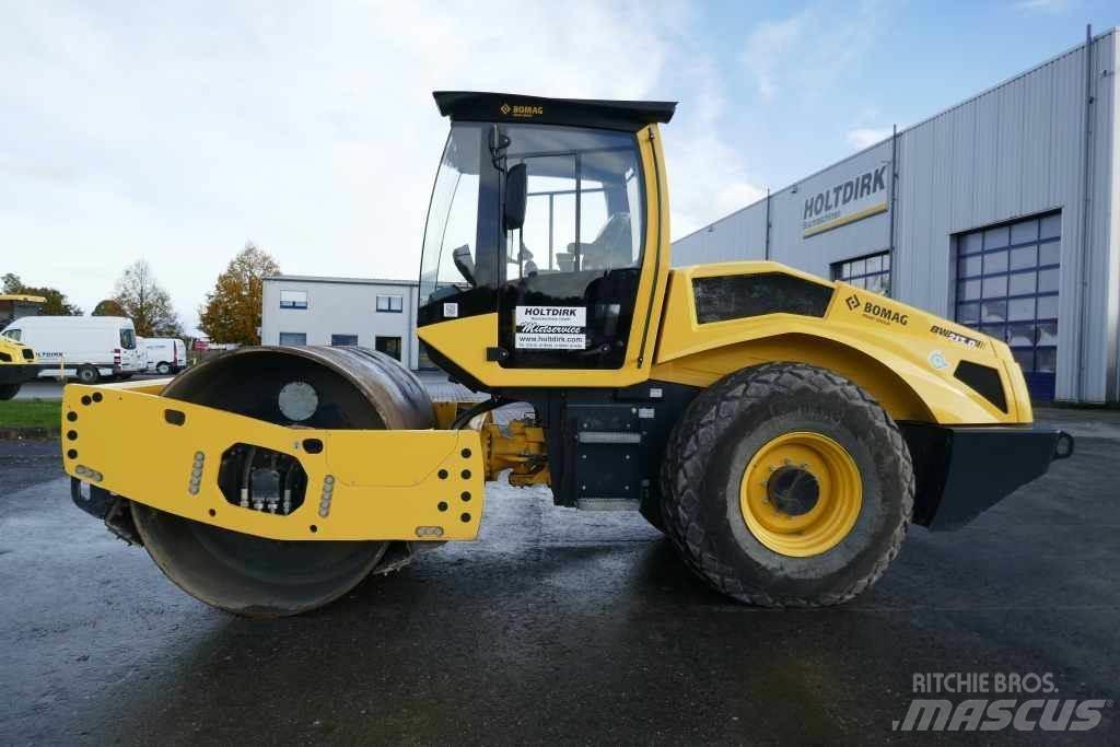 Bomag BW 213 D-5 Ущільнювачі грунту