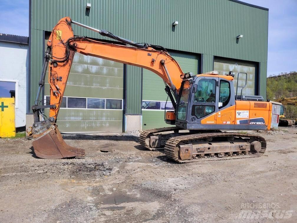 Doosan DX 180 LC Гусеничні екскаватори