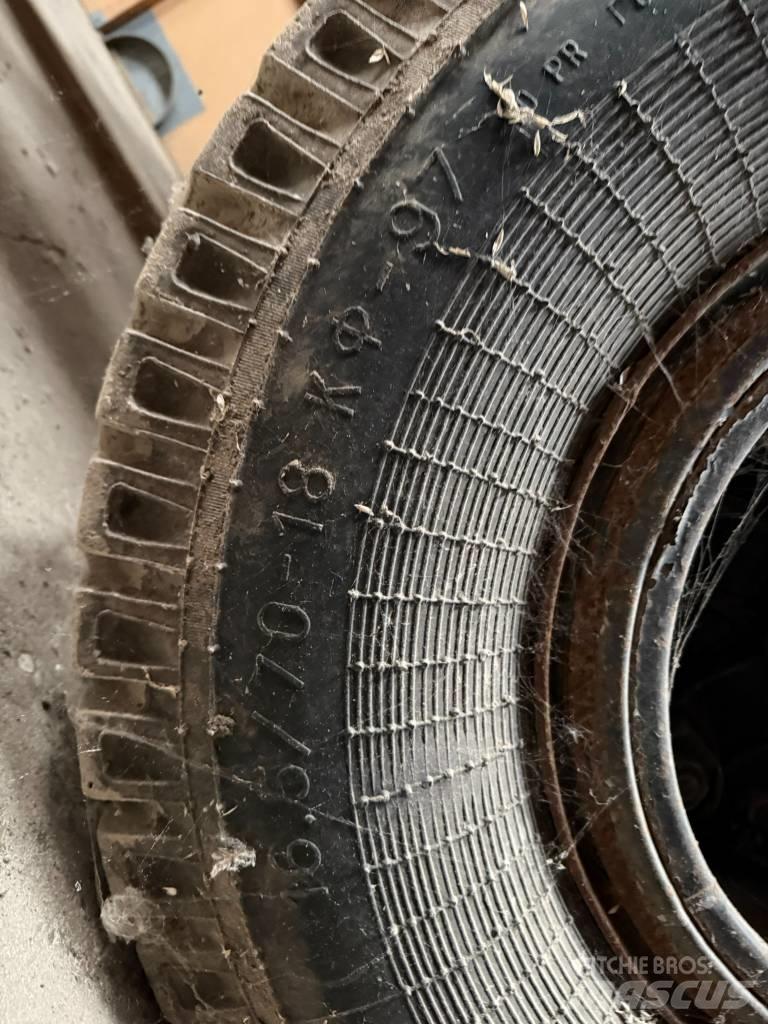Belarus Tip 11B Самосвальні причепи