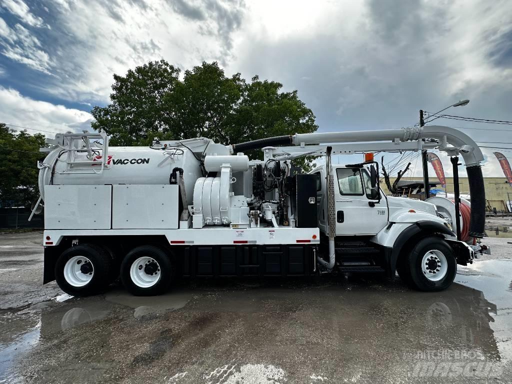 International 7400 Комбі/Вакуумні вантажівки