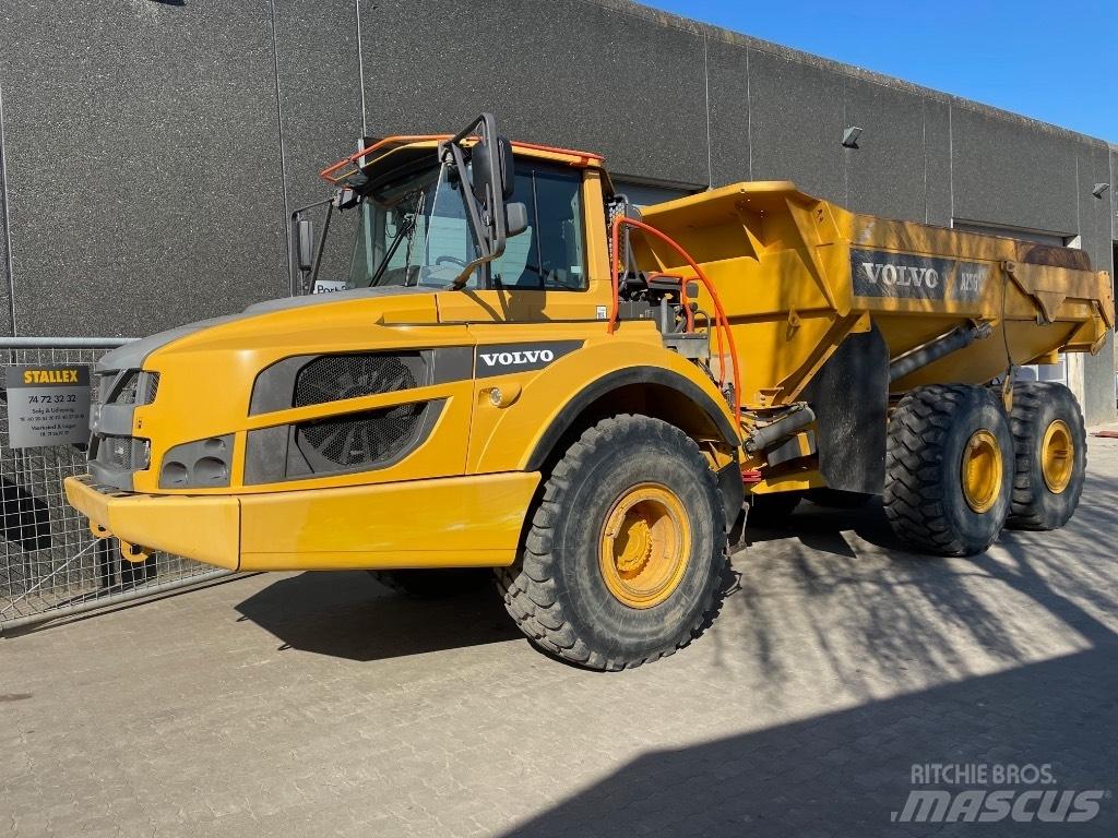Volvo A25G Зчленовані самоскиди