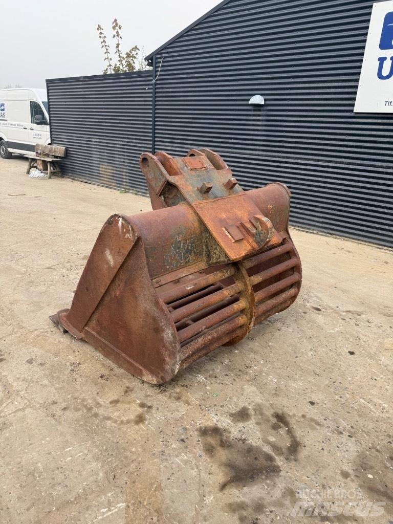 Andet S2 skifte Ковші