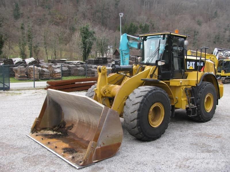 CAT 966K Top stanje Фронтальні навантажувачі