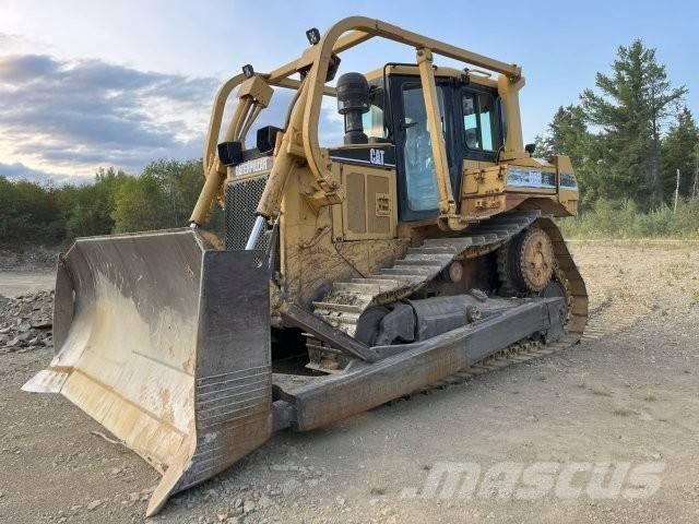 CAT D 6 R XL Гусеничні бульдозери