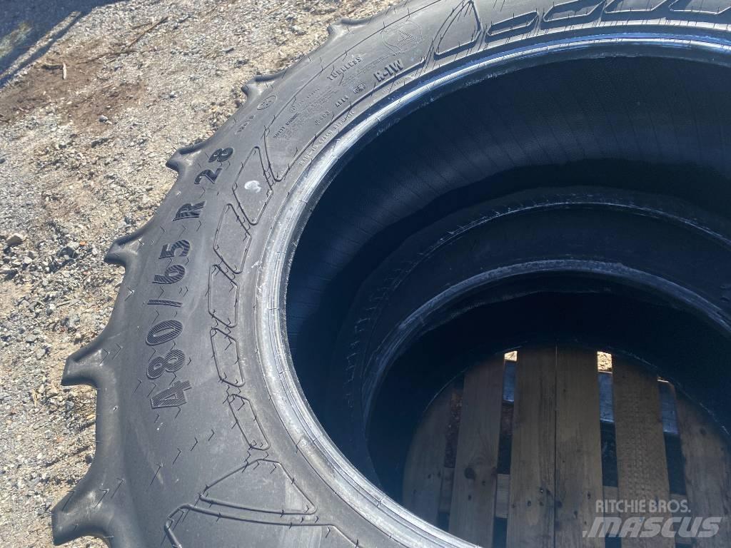 Mitas 480/65 R28 Колеса