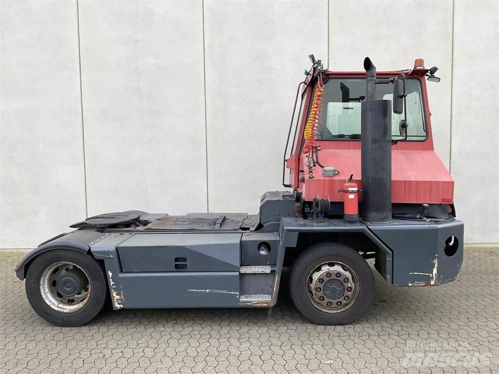 Kalmar TT2000 Термінальні трактори