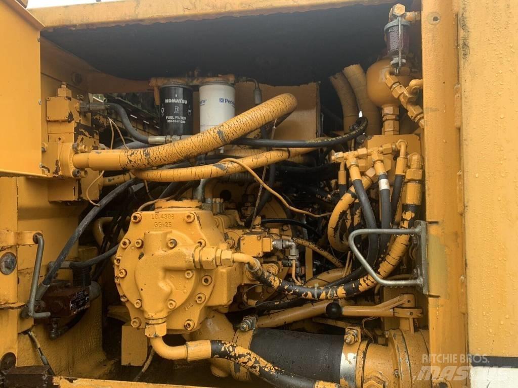 Liebherr 900 Колісні екскаватори