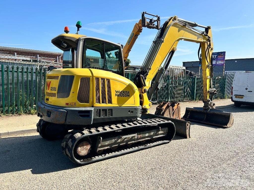 Wacker Neuson ET90 Середні екскаватори 7т. - 12т.
