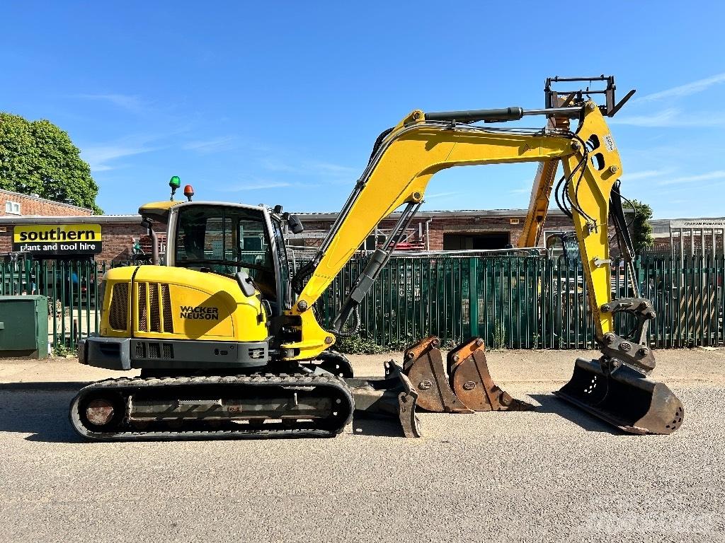Wacker Neuson ET90 Середні екскаватори 7т. - 12т.