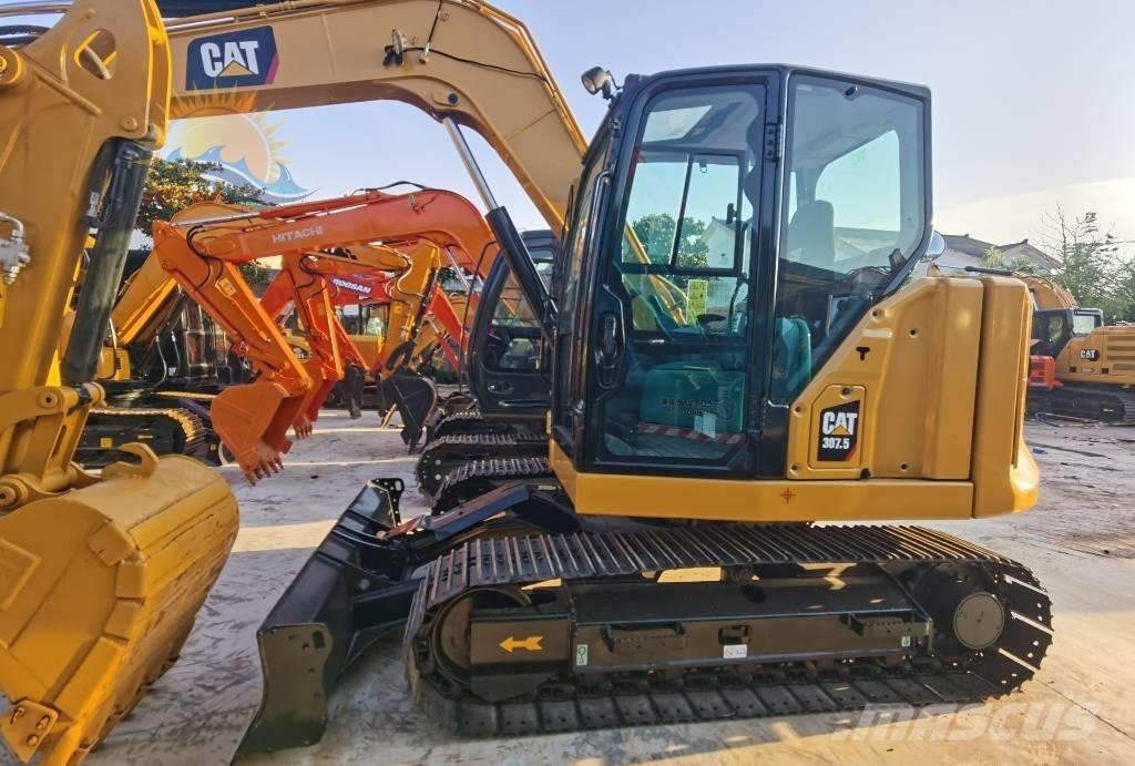 CAT 307.5 Середні екскаватори 7т. - 12т.