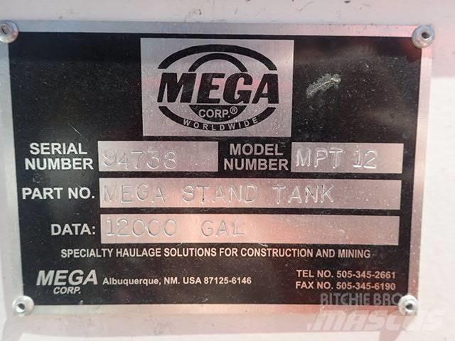 Mega MPT12 Поливальні машини