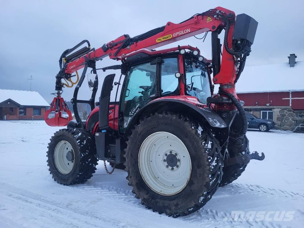 Valtra N 134 Forest Трактори