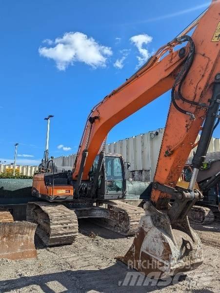 Doosan DX 300 LC-5 Гусеничні екскаватори
