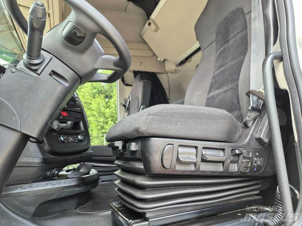 Iveco S-Way 490 Тягачі