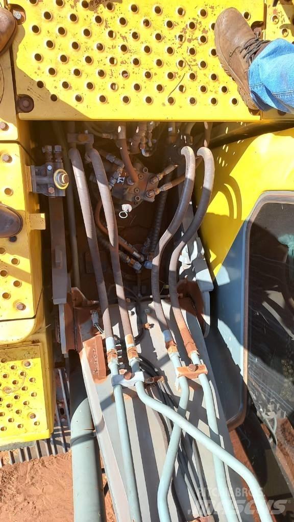Volvo EC 140 B LC Гусеничні екскаватори