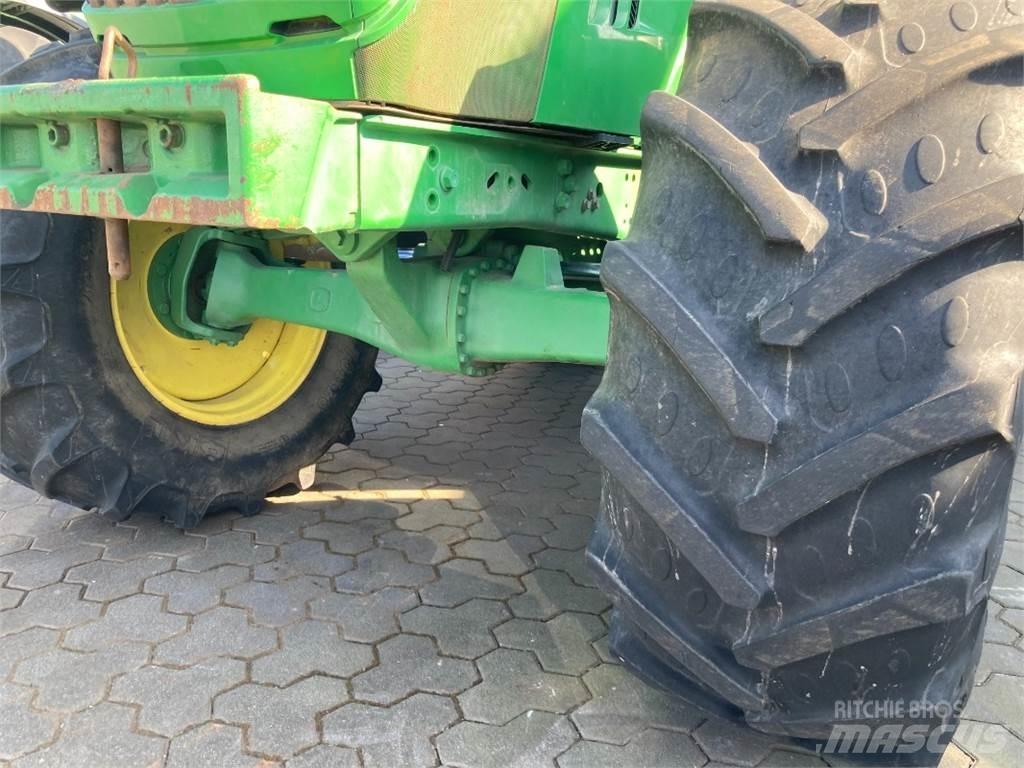 John Deere 6140 M Трактори