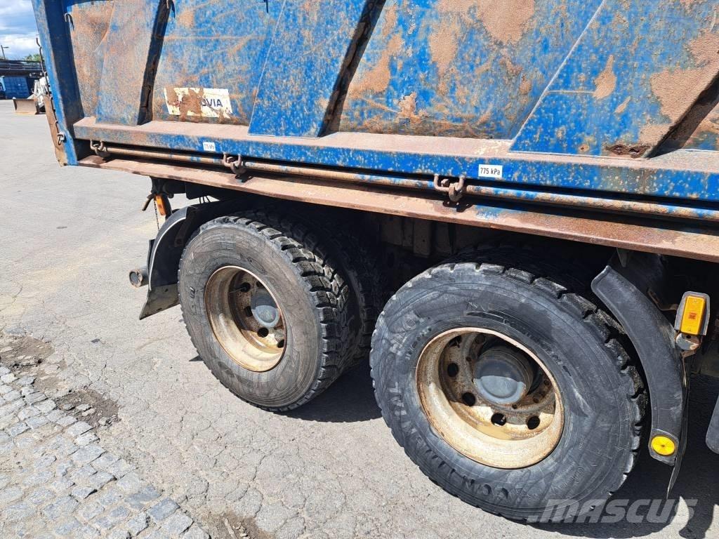 Tatra T 815-2 6x6 Самоскиди