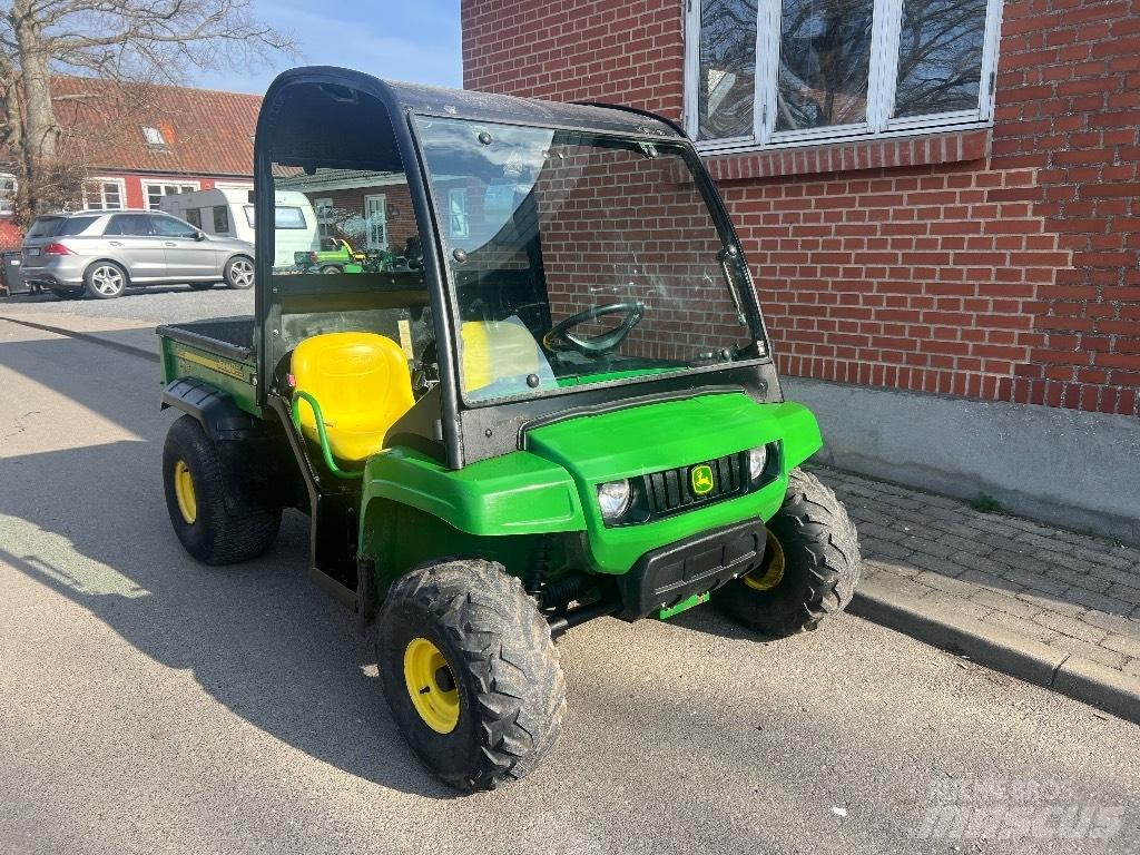 John Deere Gator TS Підсобні машини