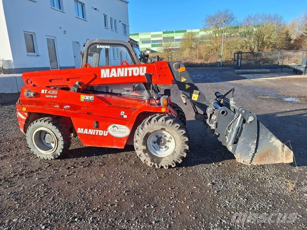 Manitou BT420 Телескопічні навантажувачі