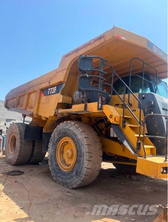 CAT 773 E Кар`єрні самоскиди