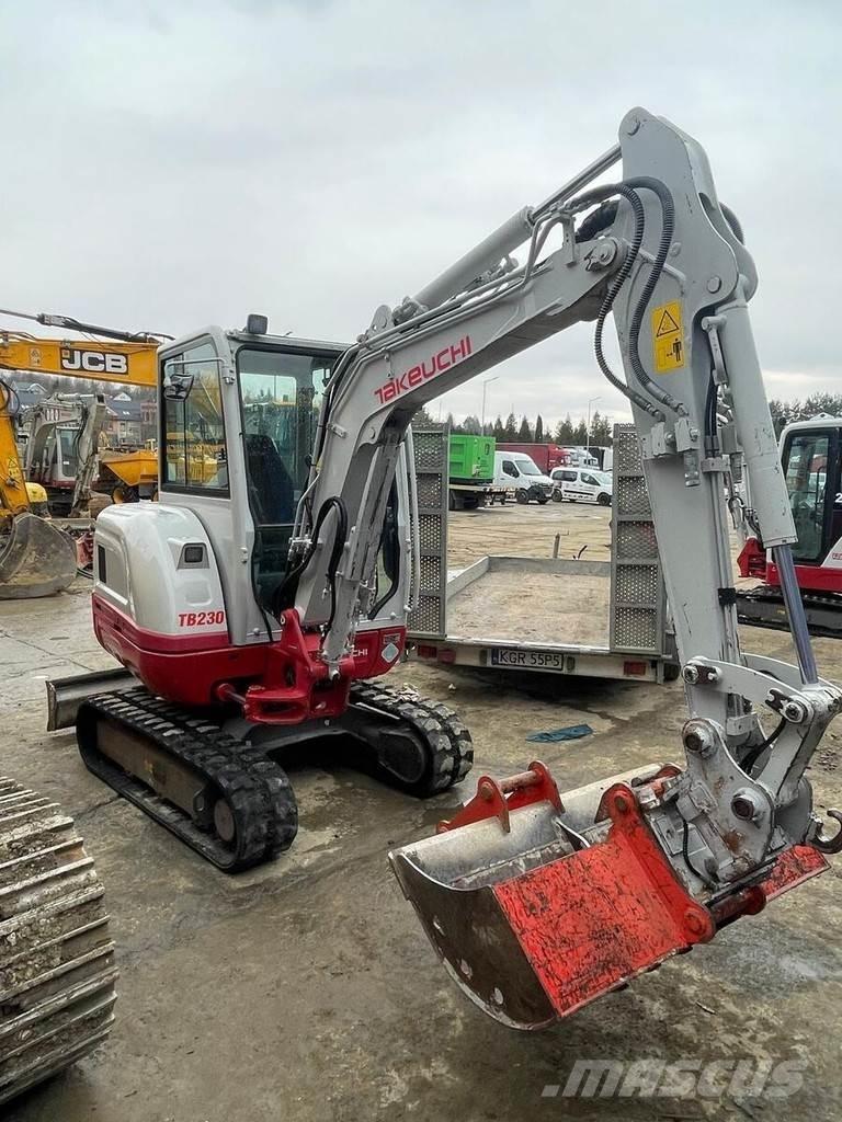 Takeuchi TB230 V3 Міні-екскаватори < 7т