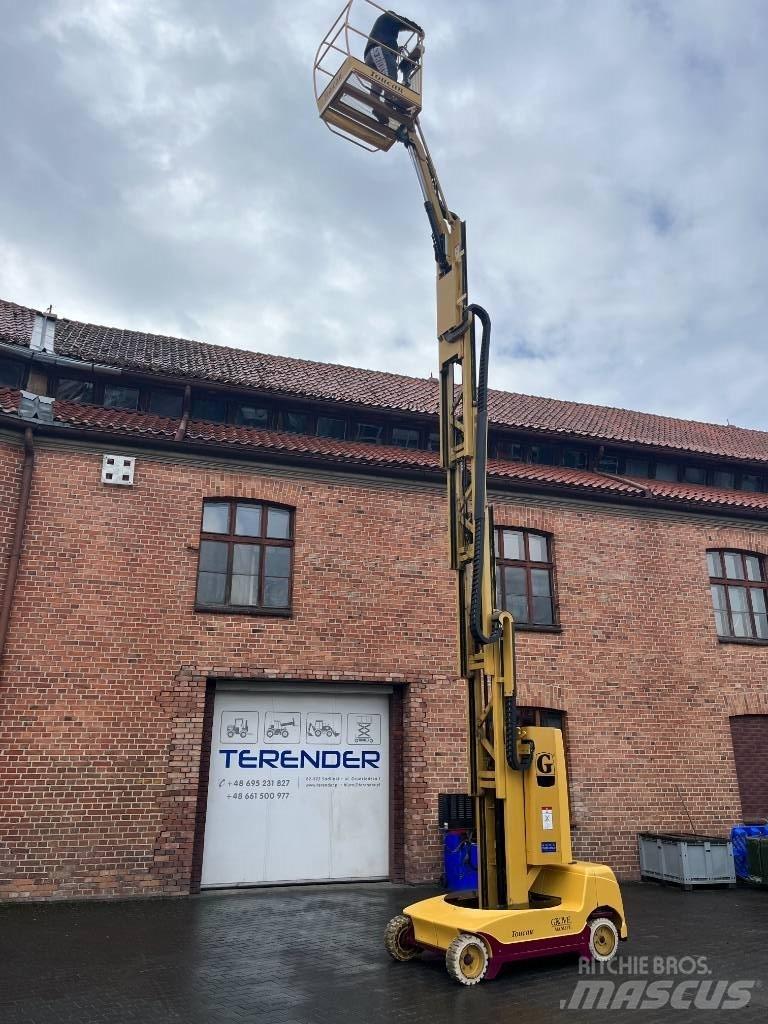 Grove Toucan 1200 Вертикальні щоглові підйомники