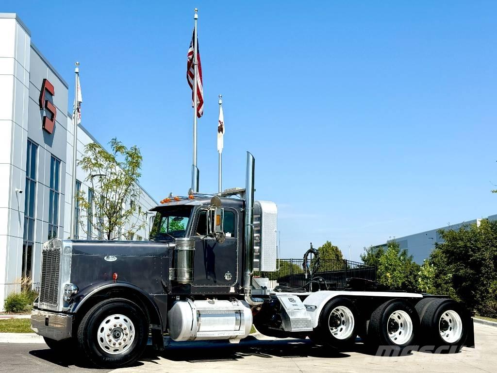 Peterbilt 379 Тягачі