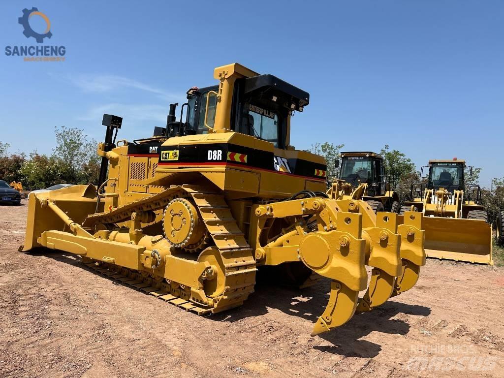 CAT D 8 R Гусеничні бульдозери