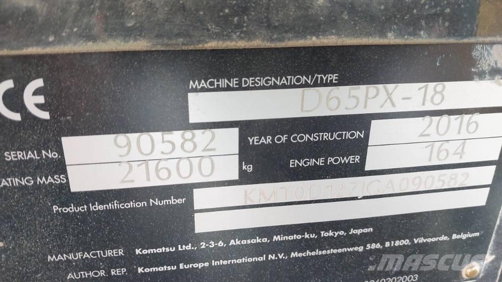 Komatsu D 65 PX-18 Гусеничні бульдозери