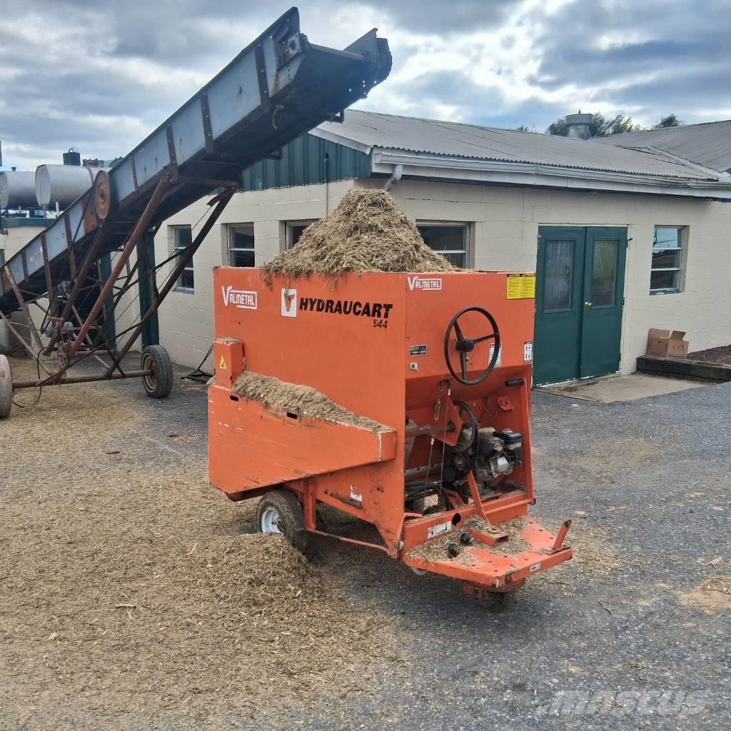 Valmetal 544 Інше тваринницьке обладнання