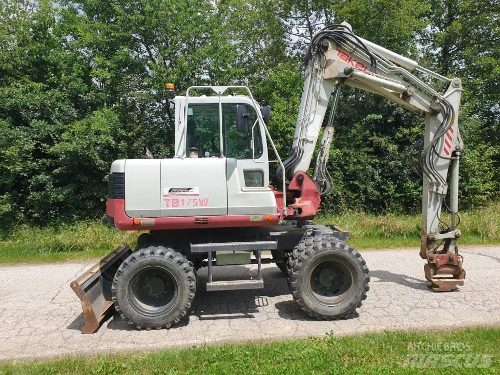 Takeuchi TB175W Колісні екскаватори