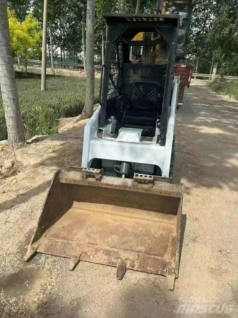 Bobcat S 70 Міні-навантажувачі