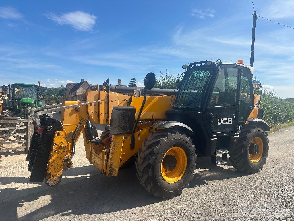 JCB 540-170 Телескопічні навантажувачі